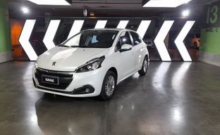 Peugeot • 208