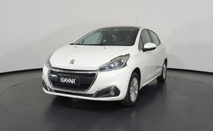 Peugeot • 208