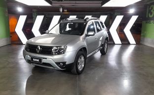 Renault • Duster