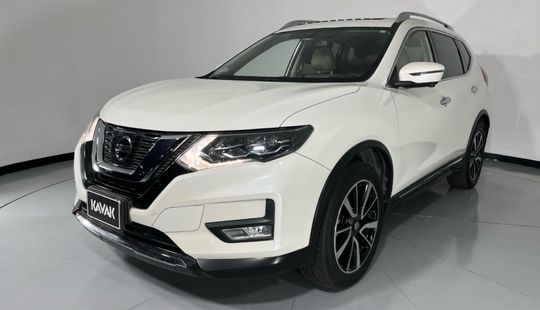 Nissan • X-Trail