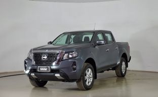 Nissan • Navara