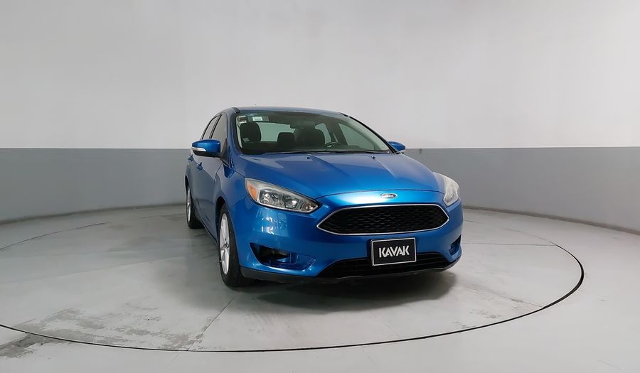 Ford Focus 2.0 SE AT Sedan 2015