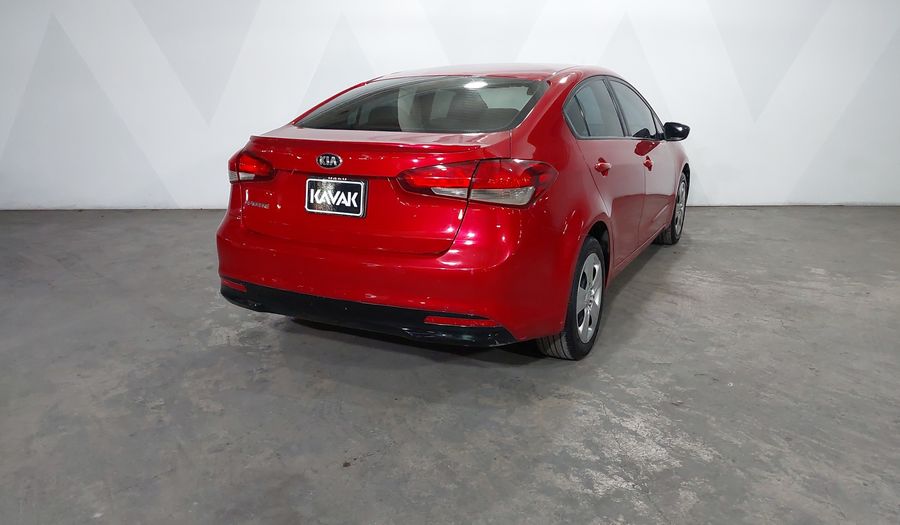 Kia Forte 2.0 LX MT Sedan 2017