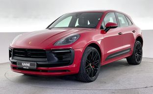 Porsche • Macan