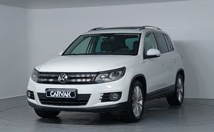 Volkswagen • Tiguan