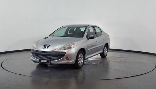 Peugeot • 207