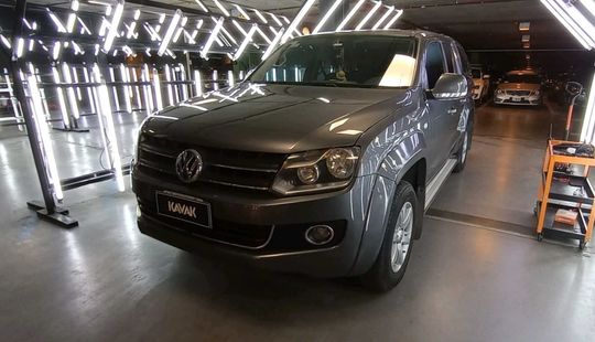 Volkswagen • Amarok