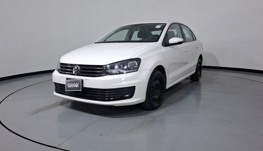 Volkswagen • Vento