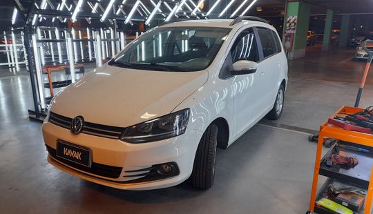 Volkswagen • Suran