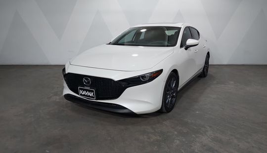 Mazda • Mazda 3