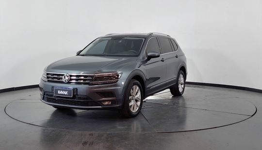 Volkswagen • Tiguan Allspace