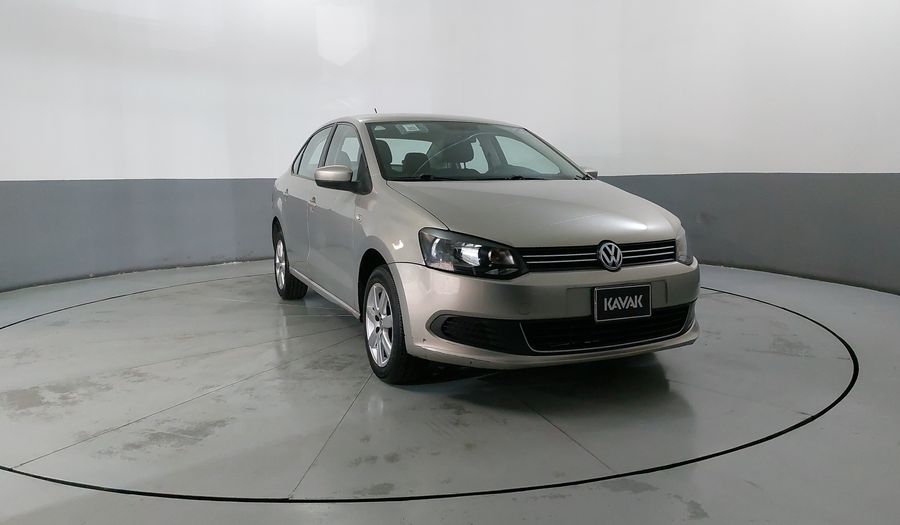 Volkswagen Vento 1.6 ACTIVE TIPTRONIC Sedan 2014