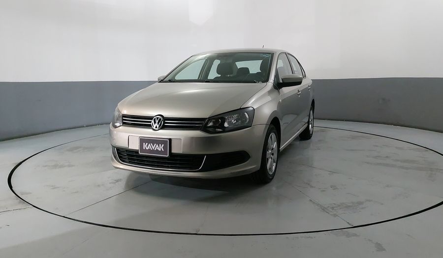 Volkswagen Vento 1.6 ACTIVE TIPTRONIC Sedan 2014