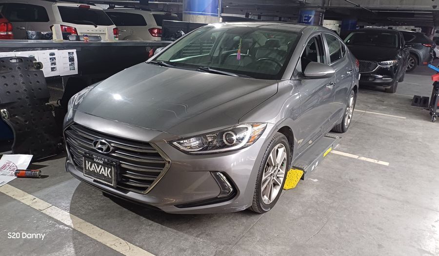 Hyundai Elantra 2.0 LIMITED TECH NAVI AUTO Sedan 2018