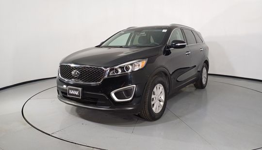 Kia • Sorento