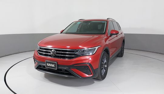 Volkswagen • Tiguan