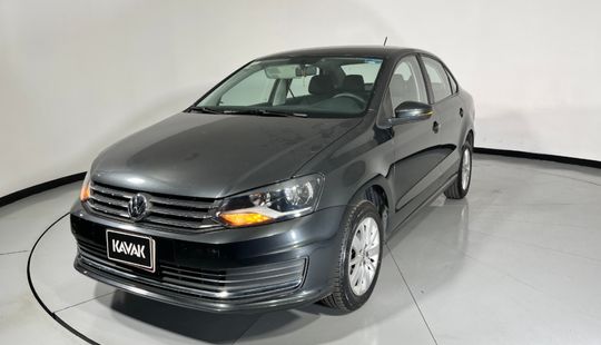 Volkswagen • Vento