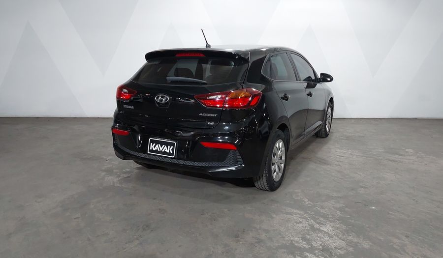 Hyundai Accent 1.6 GL AUTO Hatchback 2020