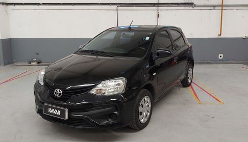 Toyota Etios 1.5 X MT Hatchback 2021