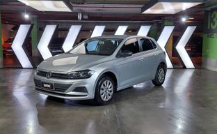 Volkswagen • Polo