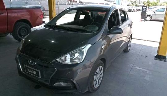 Hyundai • Grand i10