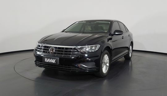 Volkswagen Jetta 250 TSI TOTAL-2019