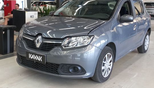 Renault • Sandero