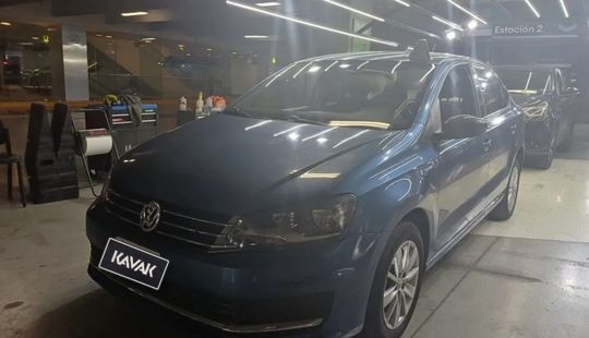 Volkswagen • Vento