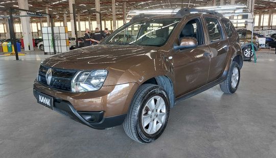 Renault • Duster