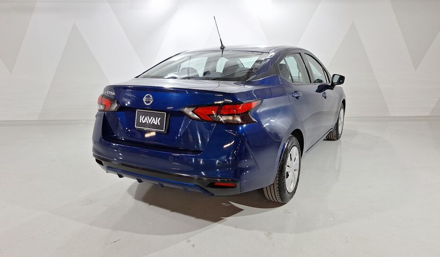 Nissan Versa 1.6 SENSE CVT Sedan 2020