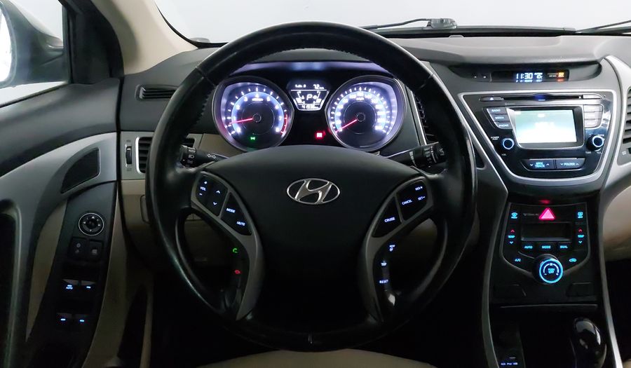 Hyundai Elantra 1.8 LIMITED TECH AT Sedan 2015