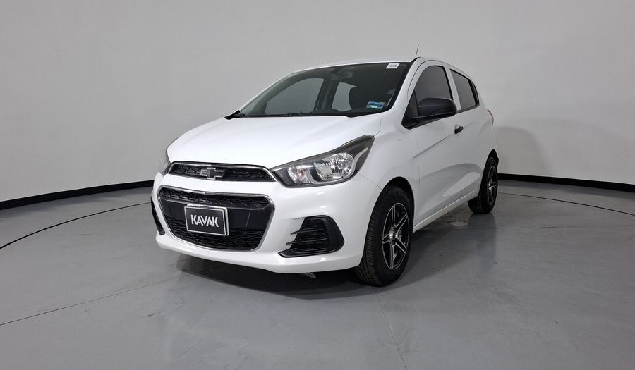 Chevrolet Spark 1.4 LT B MT Hatchback 2017