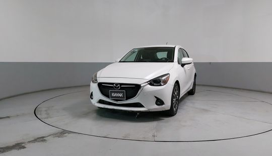 Mazda • Mazda 2