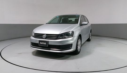 Volkswagen • Vento