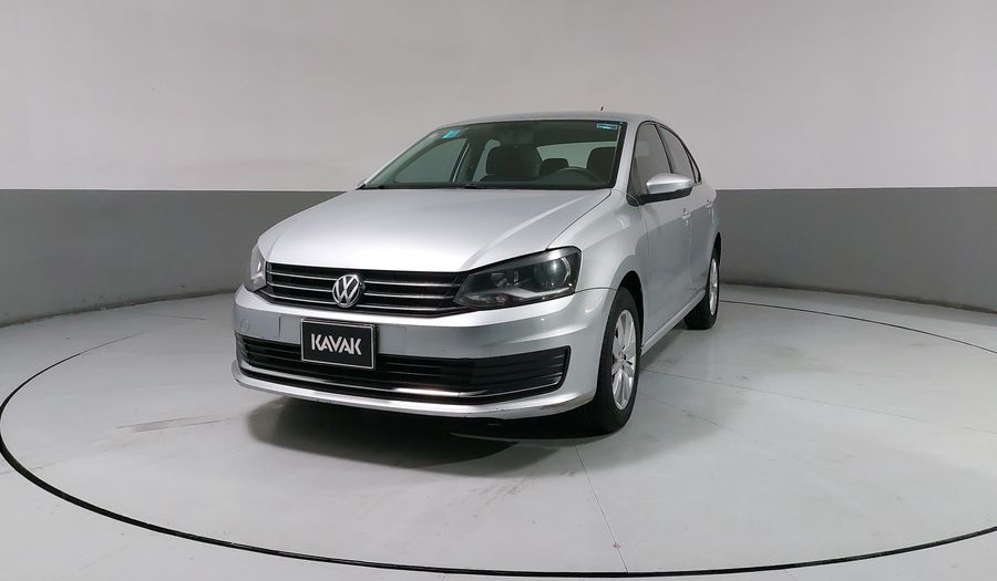 Volkswagen Vento 1.6 COMFORTLINE TIPTRONIC Sedan 2017