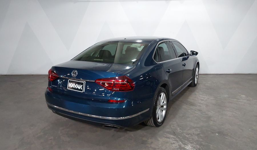 Volkswagen Passat 3.6 V6 AUTO Sedan 2018