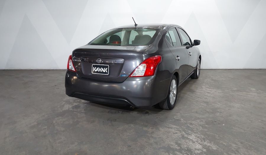 Nissan Versa 1.6 ADVANCE TM AC Sedan 2016