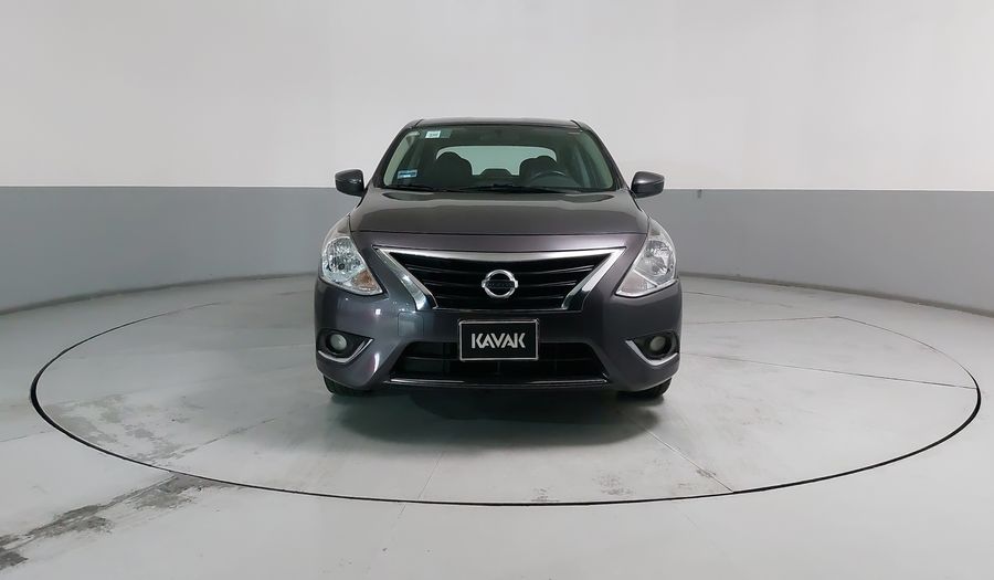 Nissan Versa 1.6 EXCLUSIVE TA AC Sedan 2015