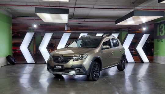 Renault • Sandero Stepway