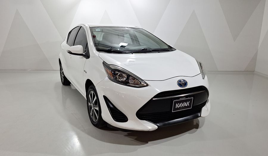 Toyota Prius C 1.5 HYBRID AUTO Hatchback 2018