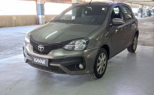 Toyota • Etios