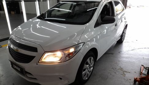 Chevrolet Onix 1.4 LT Hatchback 2015