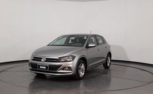 Volkswagen • Polo