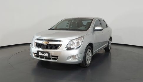 Carros Chevrolet Cobalt MPFI LT Sedan 2015 usados | KAVAK Brasil