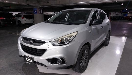 Hyundai • ix35