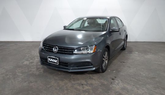 Volkswagen • Jetta