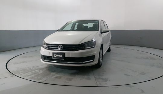 Volkswagen • Vento