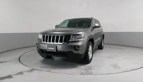 Jeep • Grand Cherokee