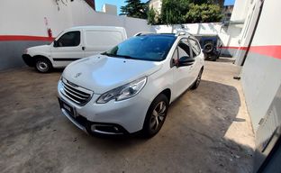 Peugeot • 2008