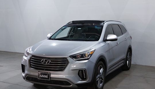 Hyundai • Santa Fe